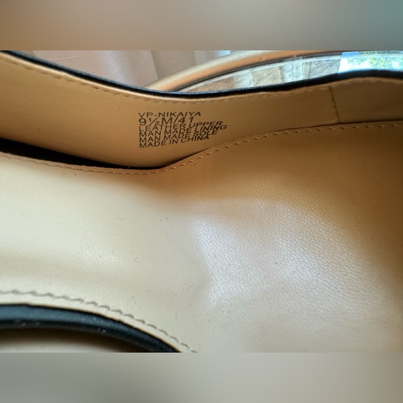 Vince Camuto Sevilla Leather Stiletto Pointed Toe Heel - Picture 5 of 6